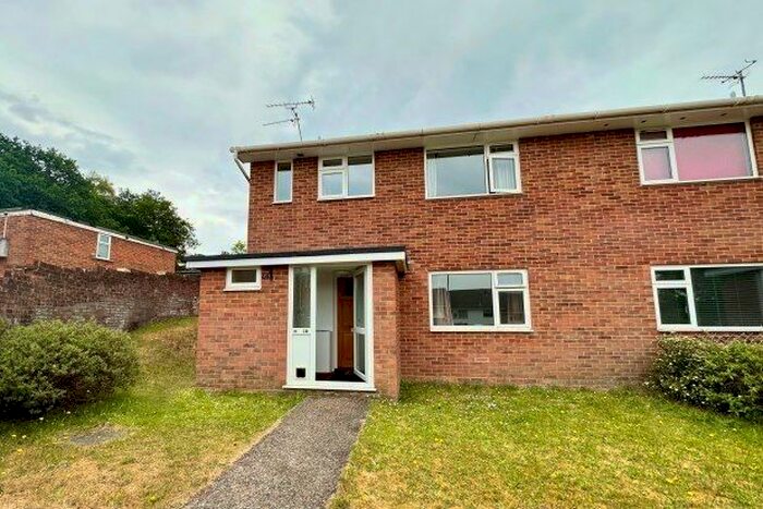 1 Bedroom Flat To Rent In Wayman Road, Wimborne, BH21