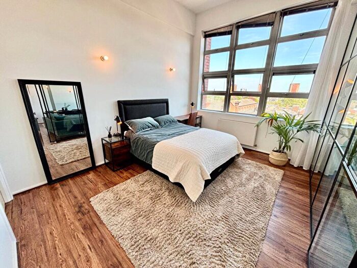 1 Bedroom Apartment For Sale In Great Hampton Street, Birmingham, B18