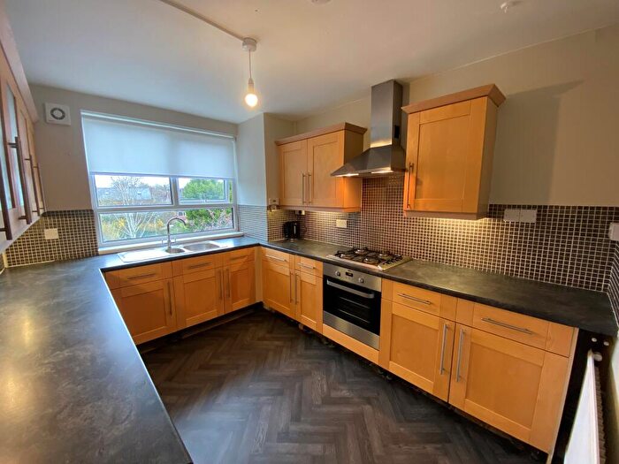 2 Bedroom Apartment To Rent In Grosvenor Court, Ashton Lane, Sale, M33