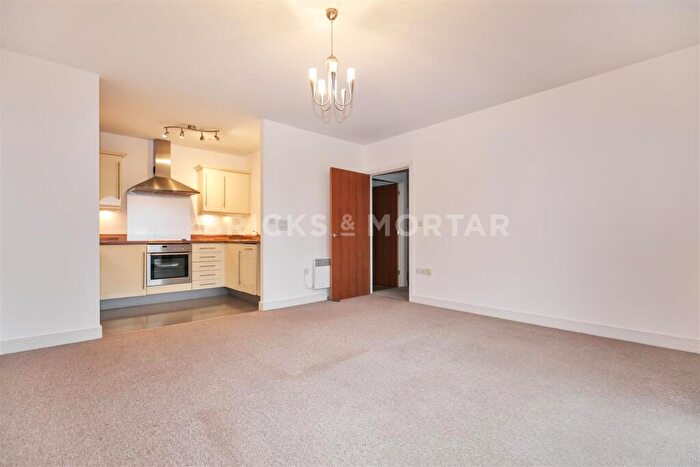 2 Bedroom Property To Rent In Worsdell Drive, Gateshead, NE8