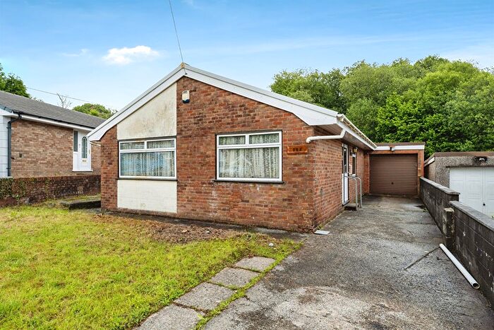 3 Bedroom Detached Bungalow For Sale In Delffordd, Pontardawe, Swansea, SA8