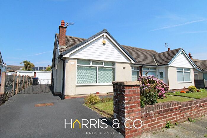 2 Bedroom Bungalow For Sale In Waterhead Crescent, Thornton-Cleveleys, Lancashire, FY5