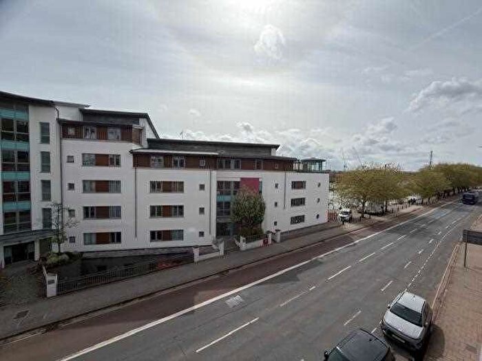 2 Bedroom Flat To Rent In Hotwells Road, Harbours Edge, Bristol, BS8