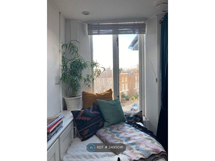 1 Bedroom Flat To Rent In Ardleigh Road, London, N1
