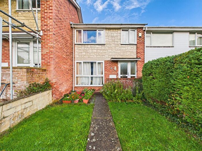 3 Bedroom Terraced House For Sale In Curlew Road, Abbeydale, Gloucester, Gloucestershire, GL4