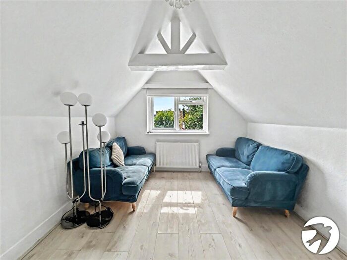 2 Bedroom Penthouse For Sale In The Park, Sidcup, Kent, DA14