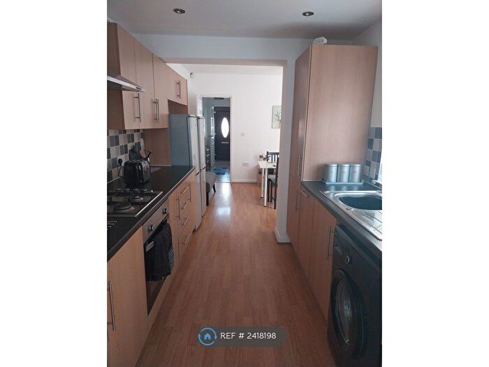 3 Bedroom Terraced House To Rent In Stafford Street, Gillingham, ME7