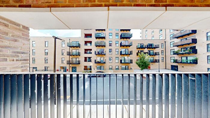 1 Bedroom Flat To Rent In Rolfe Terrace, London, SE18