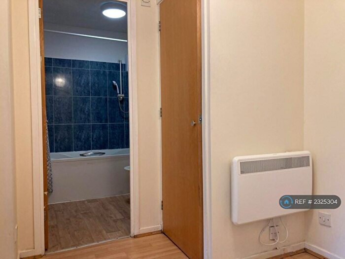1 Bedroom Flat To Rent In Creighton Road, London, N17