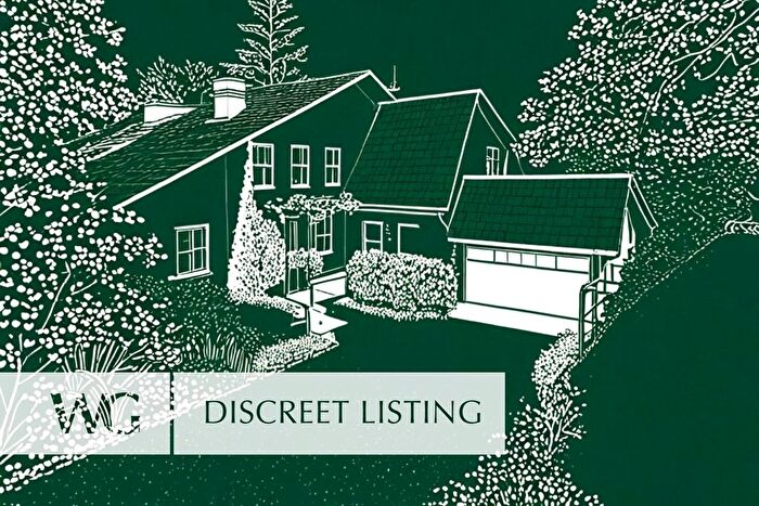 4 Bedroom Detached House For Sale In Exeter, Devon, EX4