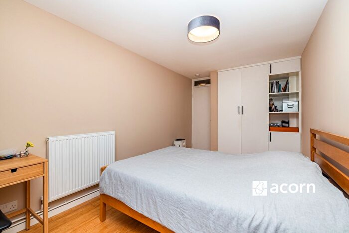 2 Bedroom Flat To Rent In Prioress Street, London, SE1
