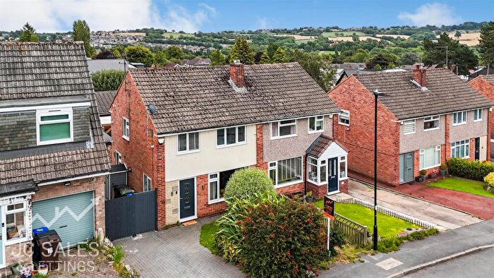 3 Bedroom Semi-Detached House For Sale In Totley Grange Road, Sheffield, S17