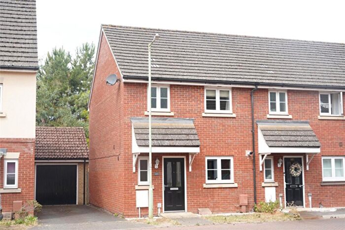 3 Bedroom End Of Terrace House For Sale In Bridge Farm Close, Mildenhall, Bury St. Edmunds, Suffolk, IP28