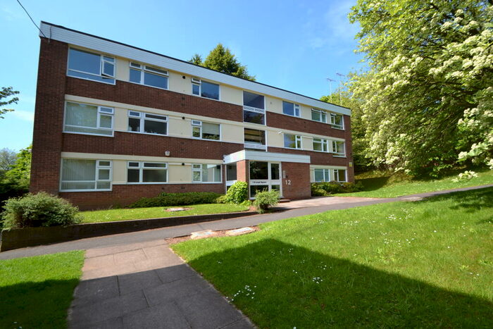 2 Bedroom Flat To Rent In Lloyd Square, Niall Close, Edgbaston, Birmingham, B15