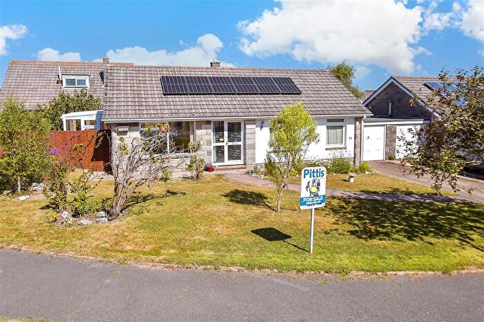 3 Bedroom Detached Bungalow For Sale In Bannock Road, Whitwell, Isle Of Wight, PO38