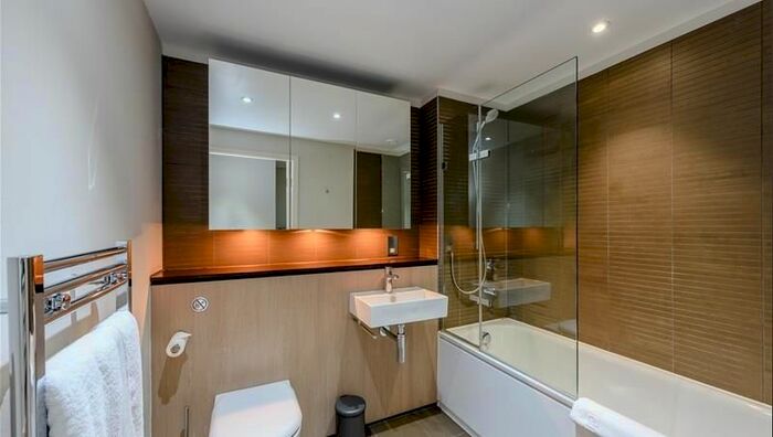 1 Bedroom Flat To Rent In Merchant Square, Paddington, London, W2