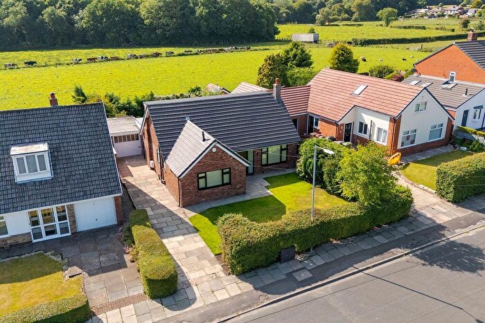 3 Bedroom Detached House For Sale In Newland Drive, Bolton, Lancashire, BL5