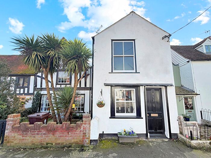 3 Bedroom Terraced House For Sale In High Street, Brightlingsea, Colchester, CO7