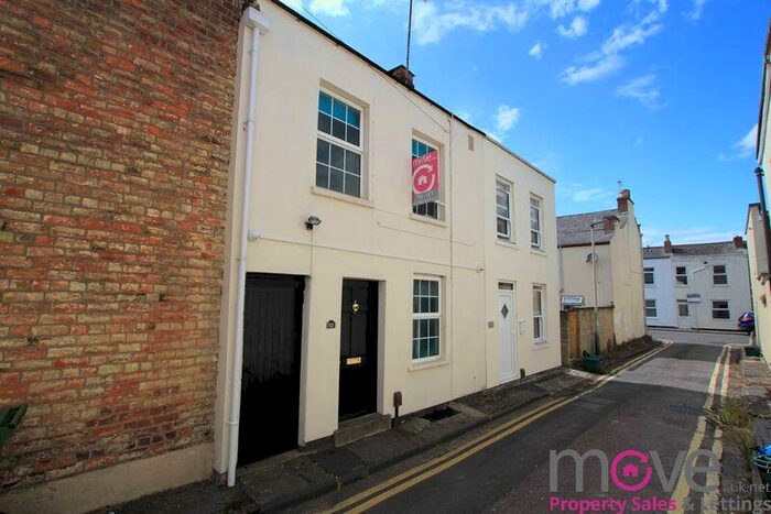 3 Bedroom Terraced House To Rent In Hanover Street, Cheltenham, GL50
