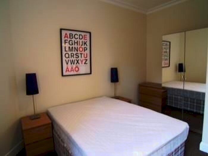 1 Bedroom Flat To Rent In Moat Street, Edinburgh, EH14