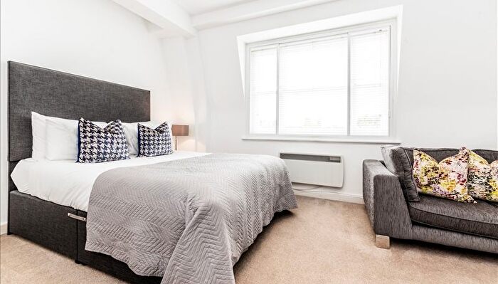 Studio To Rent In Hill Street, London, W1J