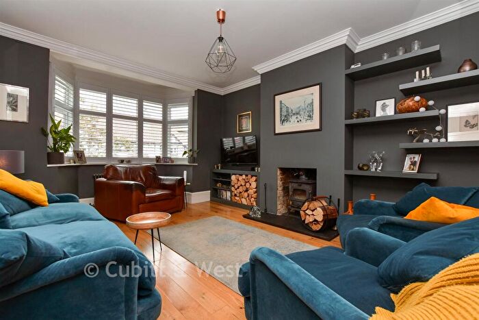3 Bedroom Terraced House For Sale In Sandersfield Road, Banstead, Surrey, SM7