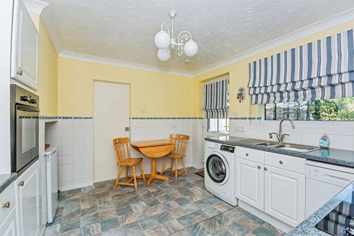 2 Bedroom Detached Bungalow For Sale In Church Road, Wisbech, PE13