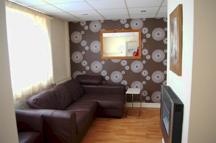 5 Bedroom Property To Rent In Cadleigh Gardens, Harborne, Birmingham, B17