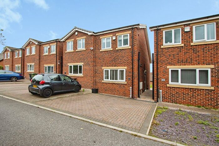 3 Bedroom Semi-Detached House For Sale In Rosedene Court, Earlsheaton, Dewsbury, West Yorkshire, WF12