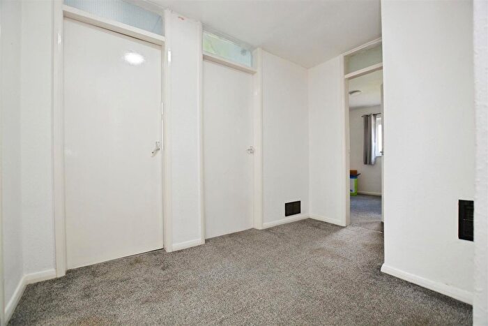 2 Bedroom Flat To Rent In Scotter Road, Scunthorpe, DN15