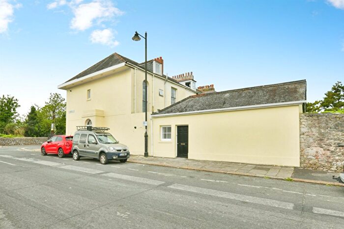 1 Bedroom Flat For Sale In Caroline Place, Plymouth, PL1
