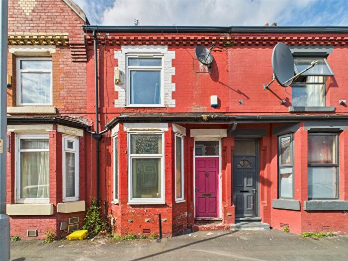 4 Bedroom Terraced House To Rent In Camborne Street, Manchester, Greater Manchester, M14