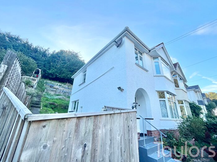 1 Bedroom Flat For Sale In Occombe Valley Road, Preston, Paignton, TQ3