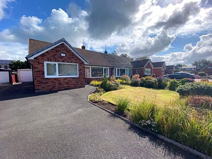 4 Bedroom Bungalow To Rent In Lanedale, Longton, Preston, PR4