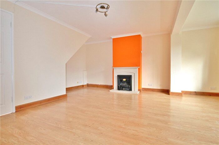 3 Bedroom Semi Detached House To Rent In Ravendale Road, Sunbury-On-Thames, Surrey, TW16