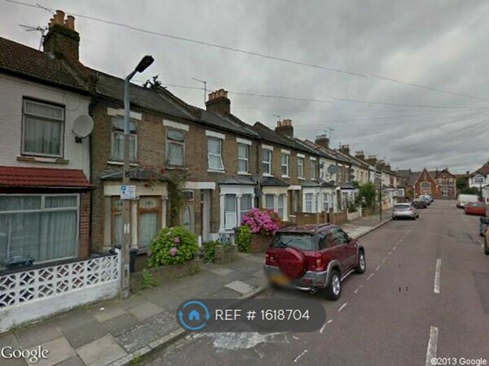 2 Bedroom Flat To Rent In Malvern Road, Tottenham, N17