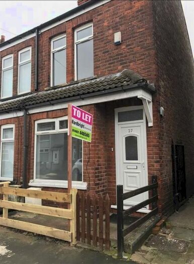 2 Bedroom Terraced House To Rent In Essex Street, Hull, HU4