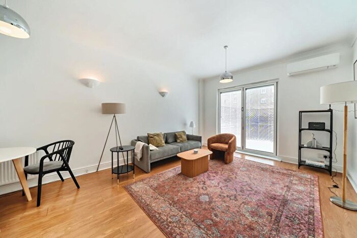 1 Bedroom Flat To Rent In Plumbers Row London, E1