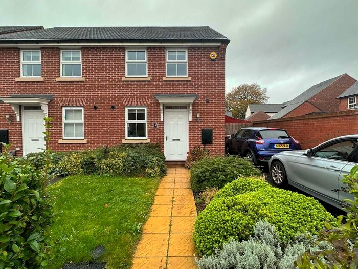 3 Bedroom House To Rent In Danby Road, Derby, DE23