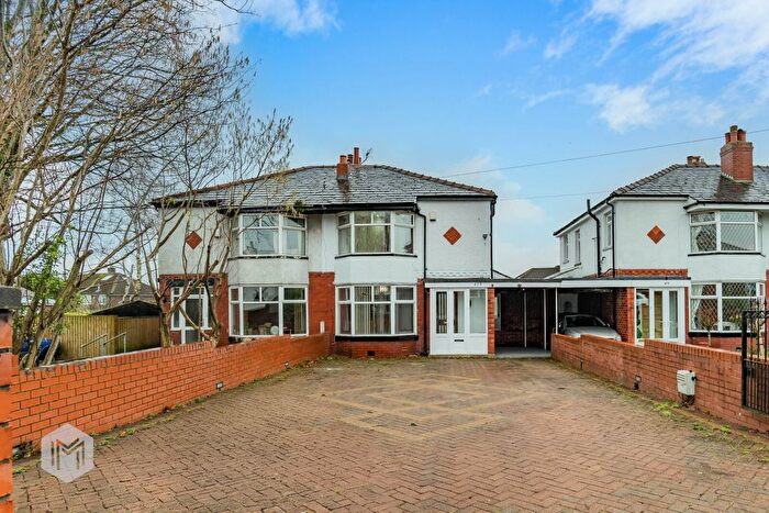 3 Bedroom Semi Detached House For Sale In Bolton Road, Bury, Greater Manchester, BL8