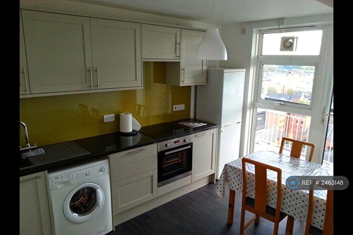 1 Bedroom Flat To Rent In Tissington Court, London, SE16