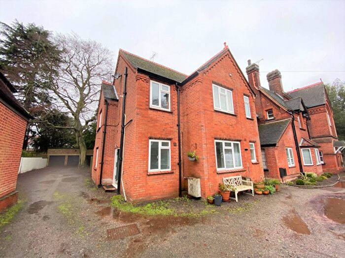 2 Bedroom Flat To Rent In Claire Court, Henley Road, IP1