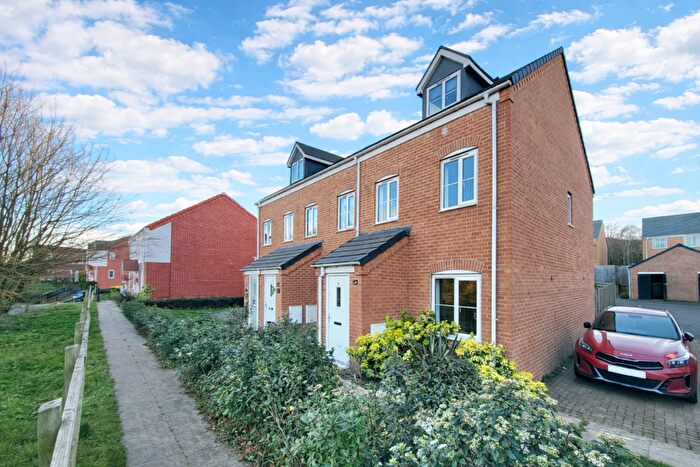 3 Bedroom End Of Terrace House For Sale In Stowmarket Road, Great Blakenham, Ipswich, Suffolk, IP6