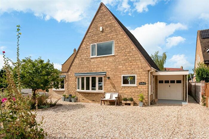 4 Bedroom Detached House For Sale In Arbour Close, Mickleton, GL55