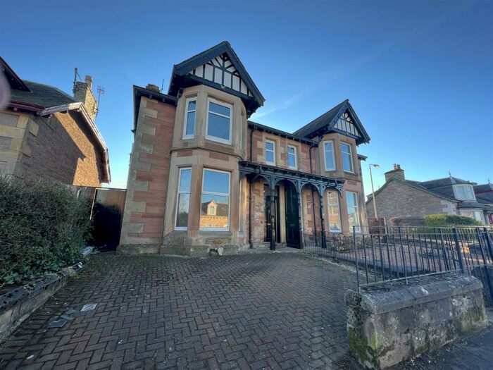 4 Bedroom Semi-Detached House To Rent In Jeanfield Road, Perth, PH1