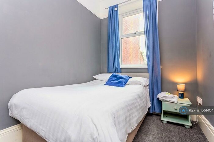 2 Bedroom Flat To Rent In Brandling St, Sunderland, SR6