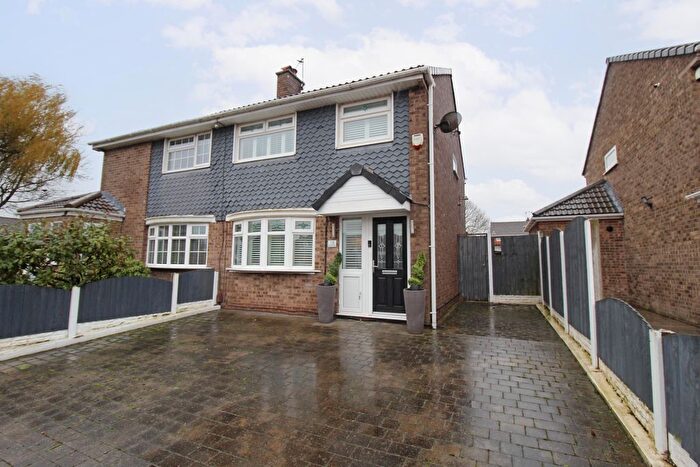 3 Bedroom Semi-detached House For Sale In Aldrins Lane, Netherton, L30