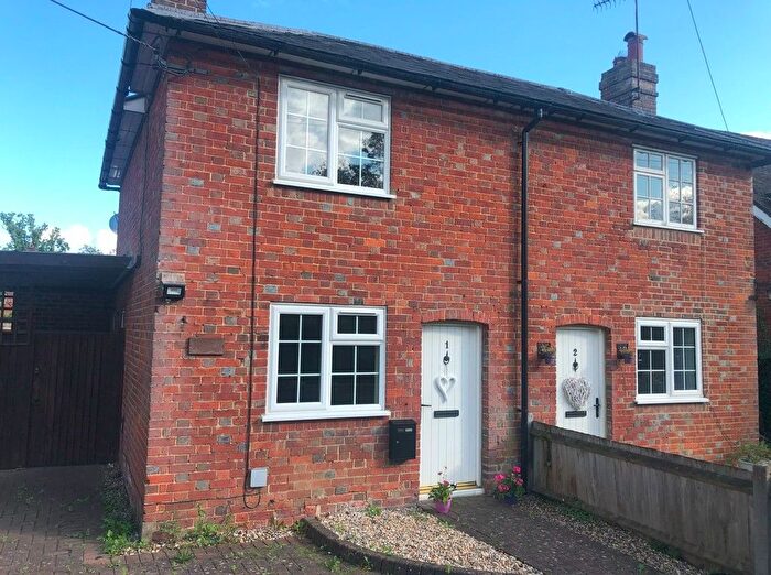 2 Bedroom Semi-Detached House To Rent In Hillside Cottage, Four Elms Road, Four Elms, Edenbridge, TN8