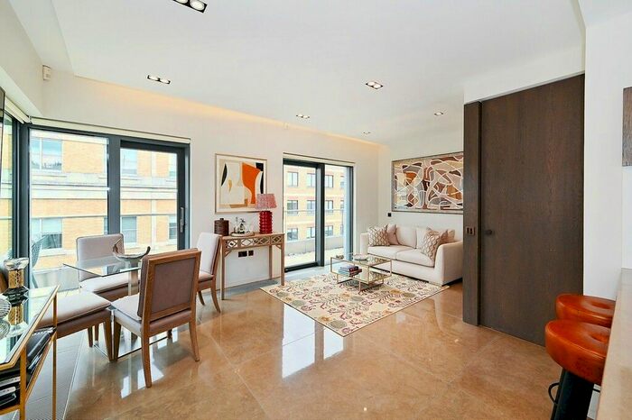 2 Bedroom Flat To Rent In Babmaes Street, St James, SW1Y