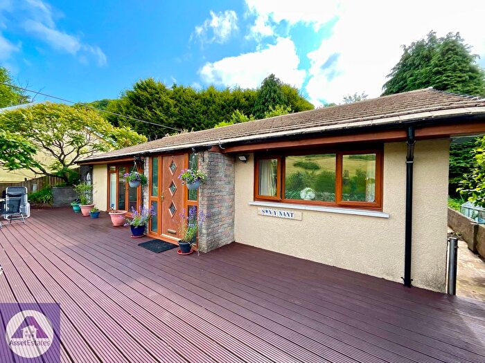 3 Bedroom Bungalow For Sale In Swn-Y-Nant, Cwmtillery, Abertillery, NP13